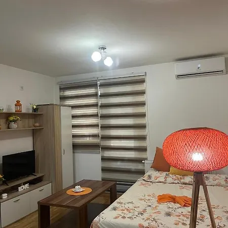 Apartman Ana *